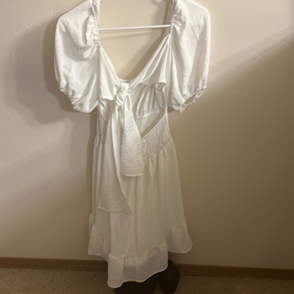 No name white dress size large - Picture 5 of 5